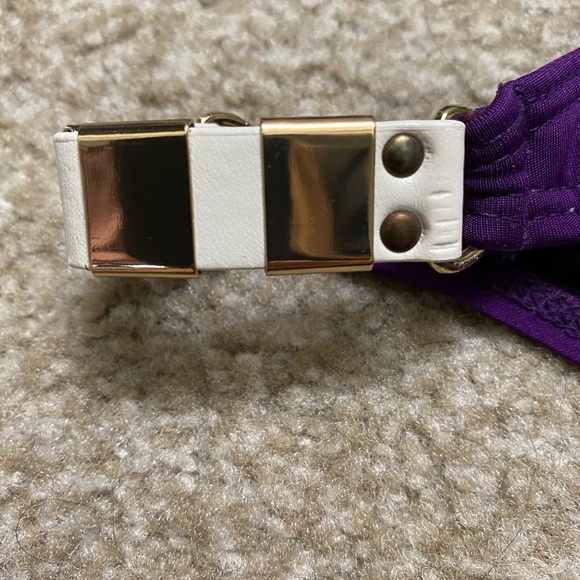 Radio Fiji Bikini - Picture 2 of 5